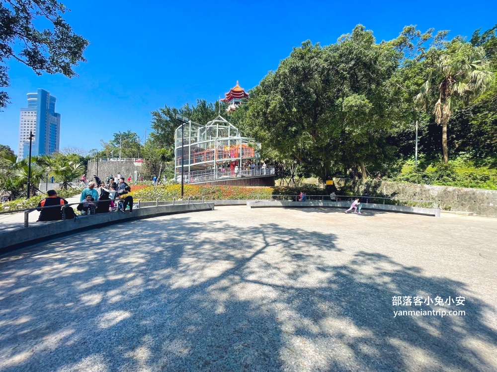 基隆【希望之丘親子遊戲場】提供小朋友玩樂的信二路防空洞公園