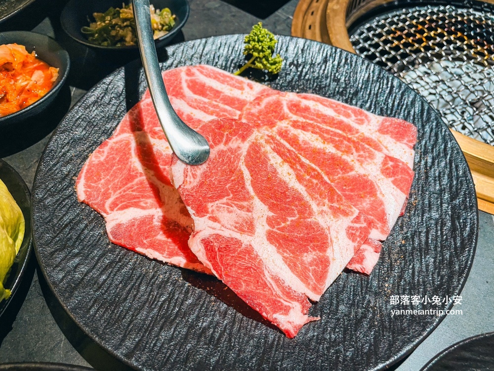 彰化辭修路【脂本燒肉ZHIBEN YKNK彰化店】後站的輕奢風燒肉餐廳