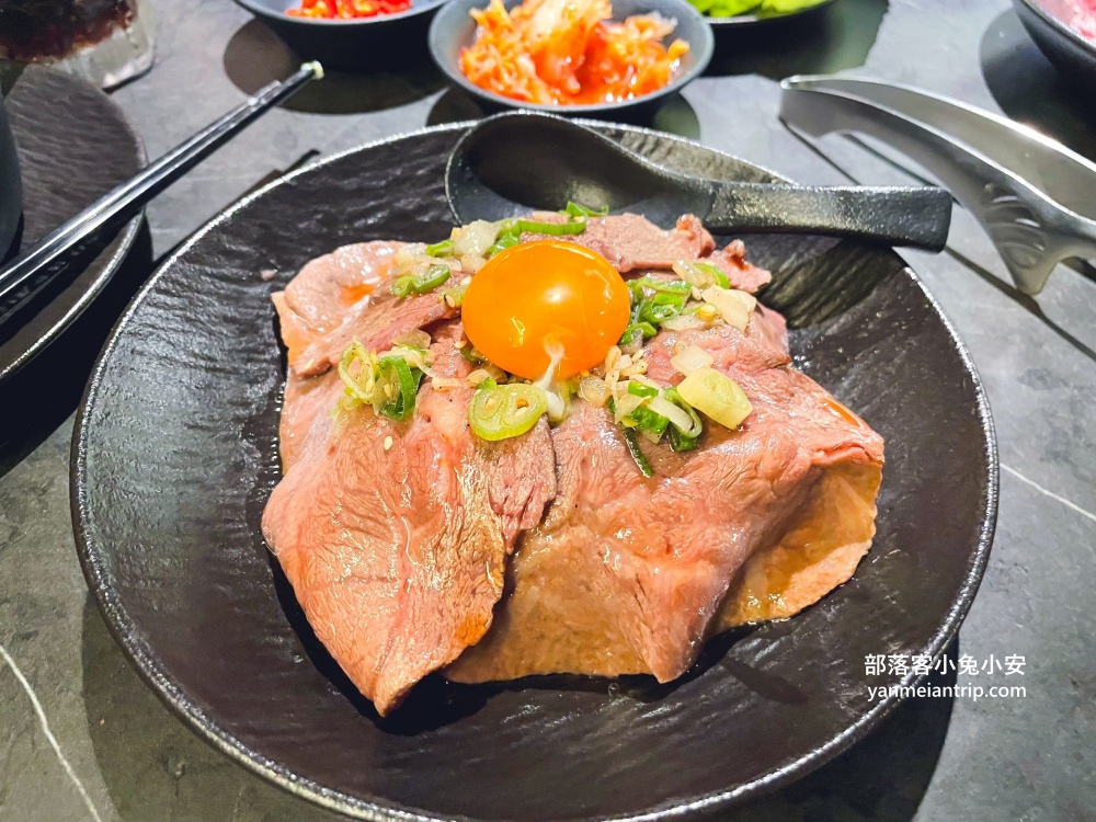 彰化辭修路【脂本燒肉ZHIBEN YKNK彰化店】後站的輕奢風燒肉餐廳