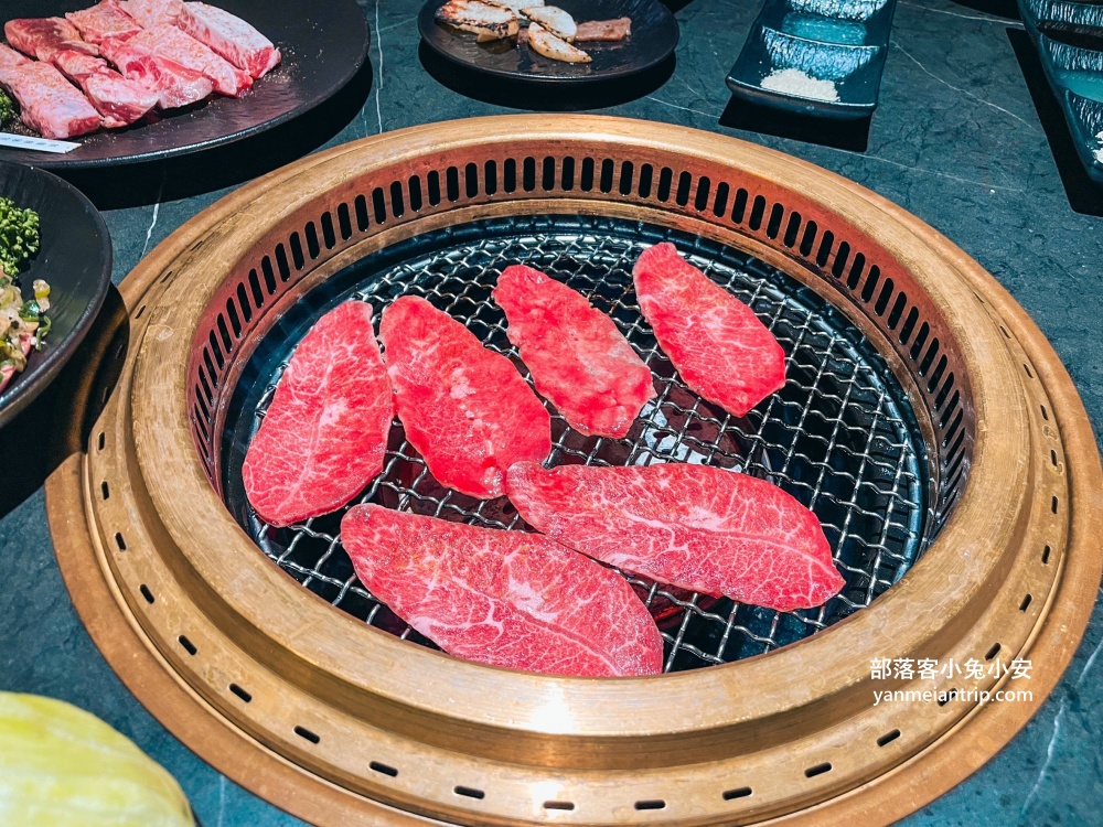 彰化辭修路【脂本燒肉ZHIBEN YKNK彰化店】後站的輕奢風燒肉餐廳