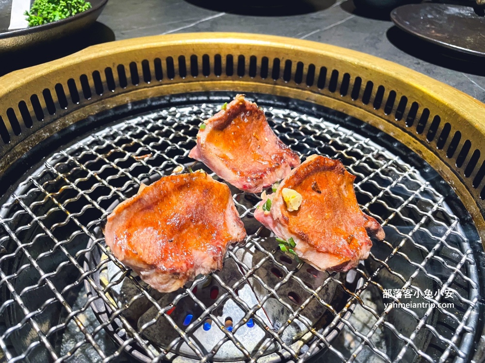 彰化辭修路【脂本燒肉ZHIBEN YKNK彰化店】後站的輕奢風燒肉餐廳