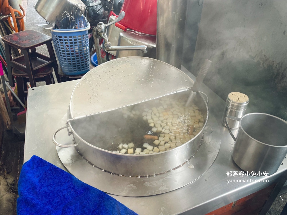 彰化長安街【阿璋肉圓】小巷子內的國宴級肉圓店。