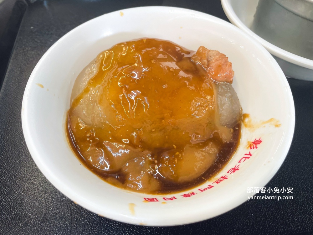 彰化長安街【阿璋肉圓】小巷子內的國宴級肉圓店。