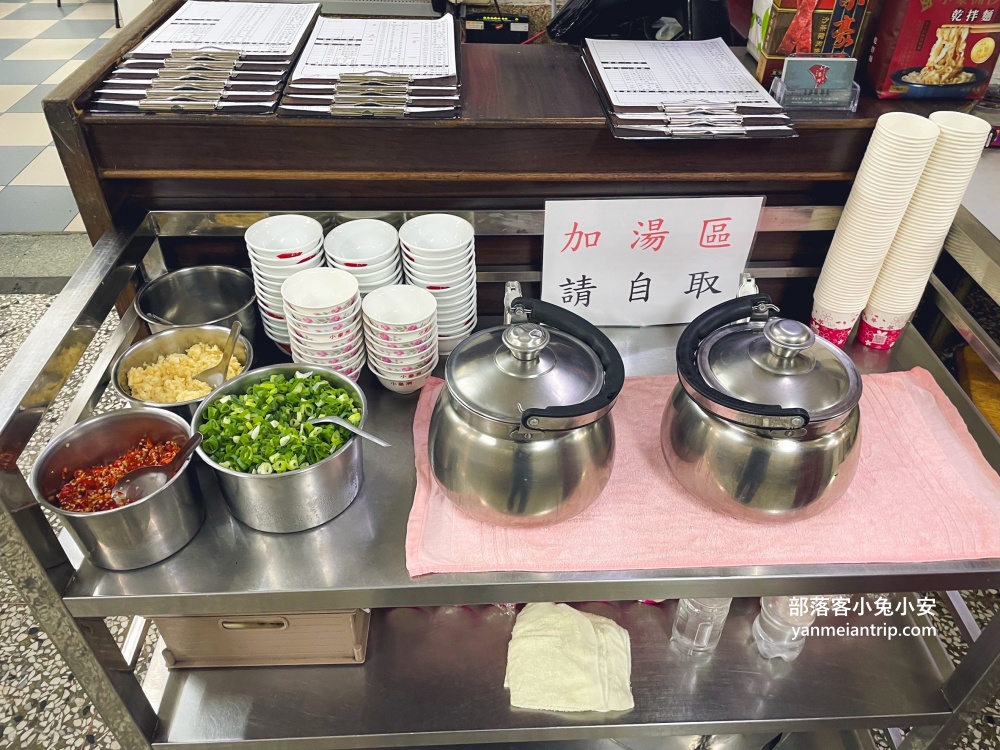 小豪洲沙茶爐中正總店，藏在小巷子內的平價火鍋店