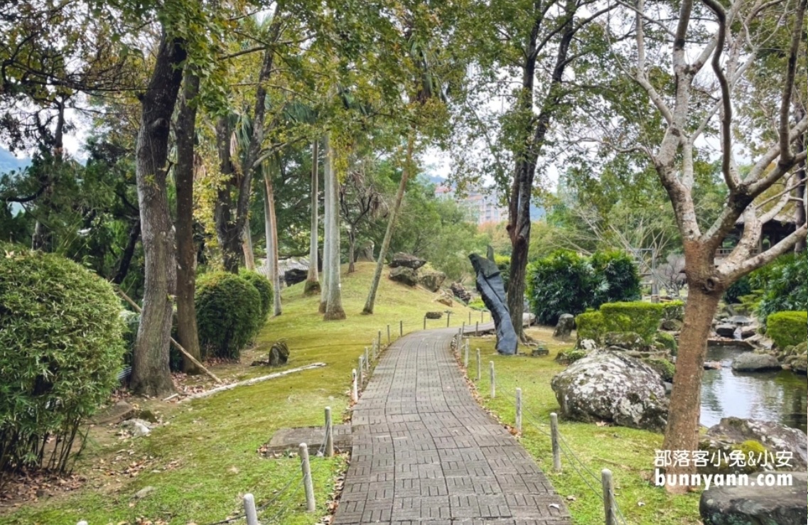 網站近期文章：台北【至善園】至善園最迷人的地方，在於唯美的閣樓、湖畔步道、木造迴廊與拱橋