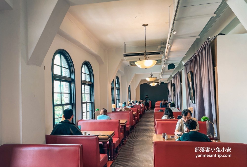 網站近期文章：台北中正區【4F劇場咖啡】老滋老味中山堂咖啡店，約會好地方