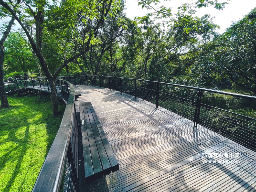 台北市【大安森林公園】來回不用半小時，輕鬆賞湖泊美景與親子遊戲區