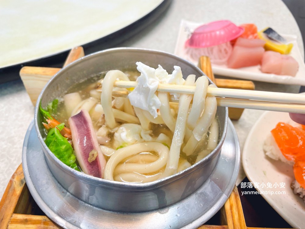 體育館壽司(根井壽司)六款生魚片握壽司只要百元有夠便宜！