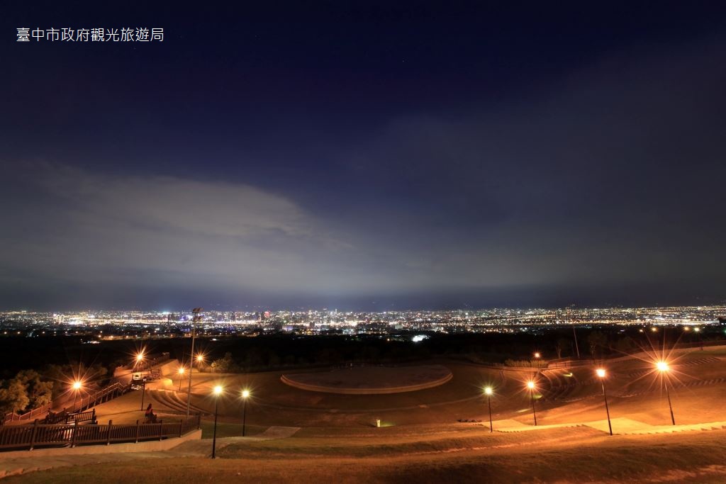 台中望高寮夜景公園，俯瞰台中城市景色，交通資訊與環境介紹