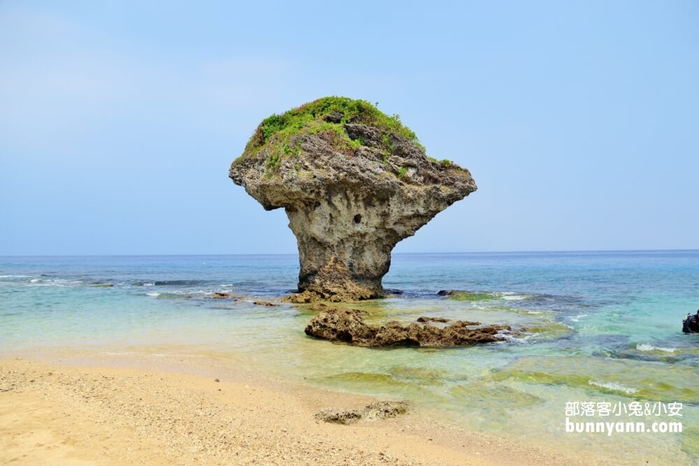 小琉球花瓶岩，超美透明海水，浮潛看海龜最佳地點