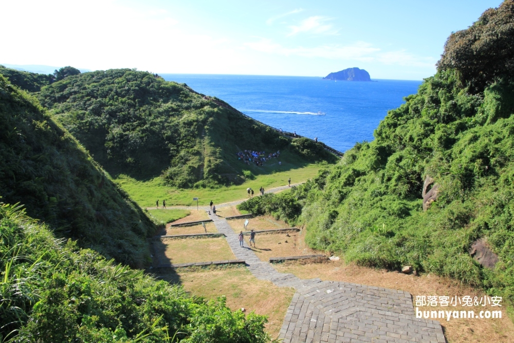 基隆景點忘憂谷(望幽谷)，通往藍海的夢幻濱海步道