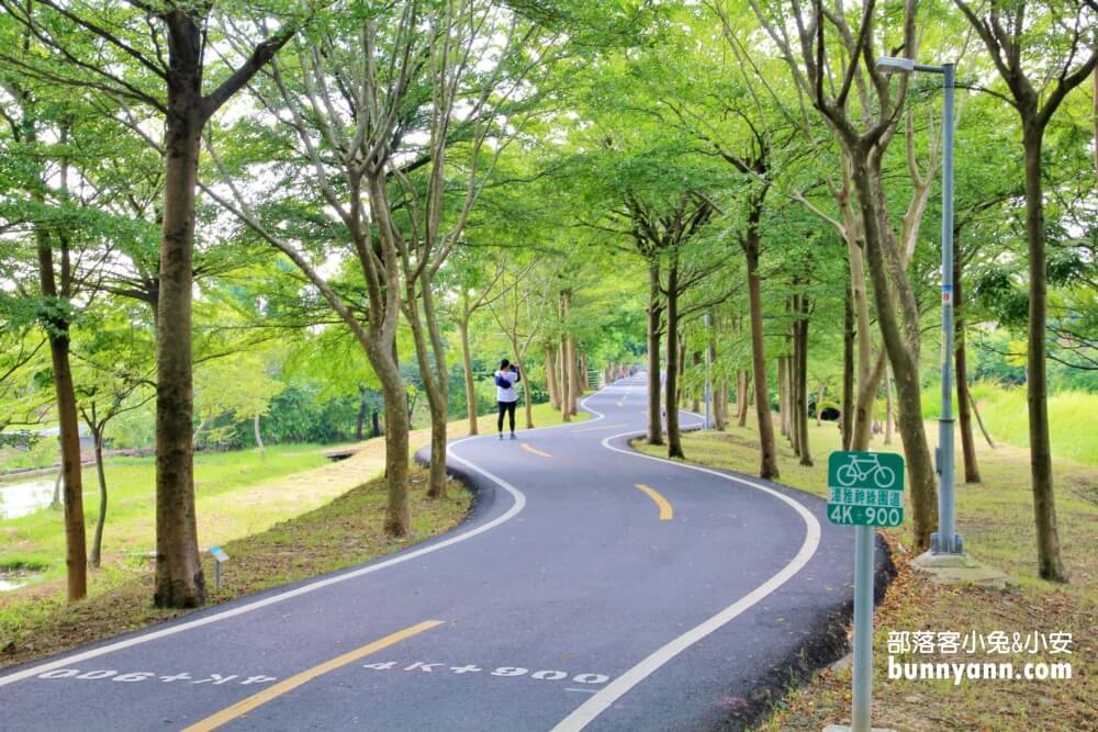 台中景點》潭雅神綠園道，美拍浪漫s彎道&波浪自行車道