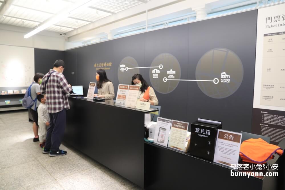 台北國立臺灣博物館鐵道部園區，仿真車廂和月台好好拍，放假走走好地方