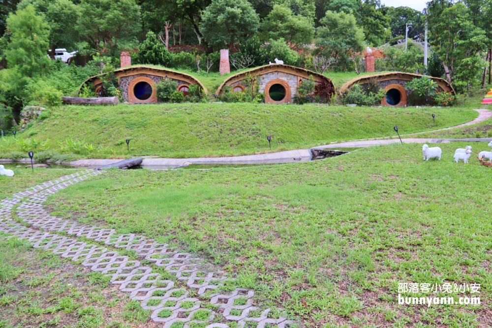 宜蘭景點》兔子迷宮礁溪浴場，精靈小屋、粉紅城堡、獨角獸泳池，夢幻網美IG打卡點~