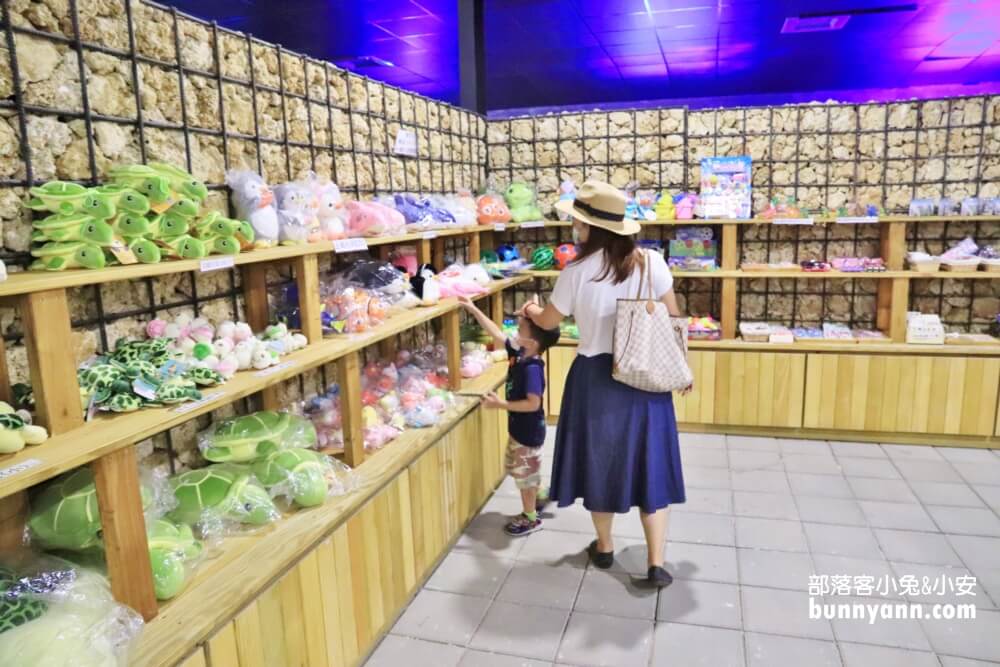 小琉球海洋館門票介紹，海星觸摸池體驗真的好好玩!!