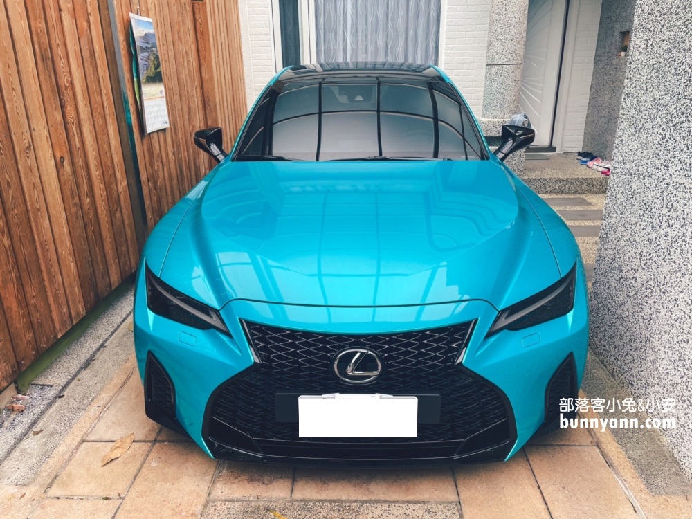 2024 Lexus IS 300h F Sport版，實測一個月優缺點說給你聽，真的好開好穩。