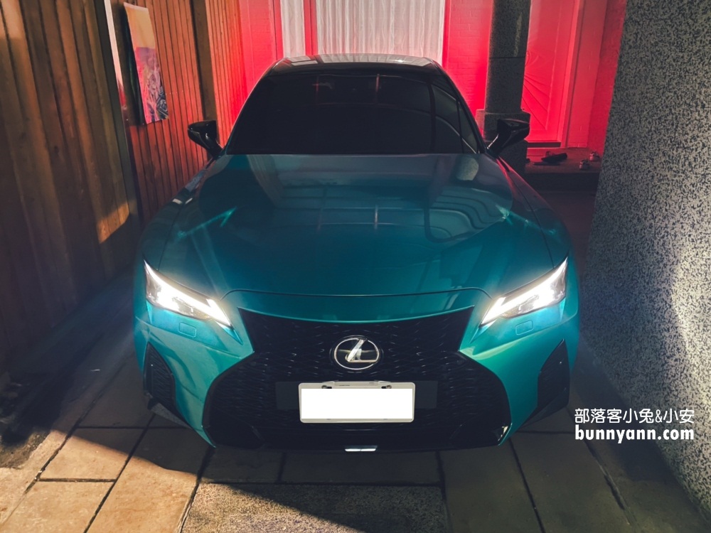 2024 Lexus IS 300h F Sport版，實測一個月優缺點說給你聽，真的好開好穩。