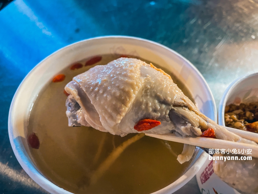 南投星期五跟六才開的埔里城假日夜市，想吃美食就來這找。