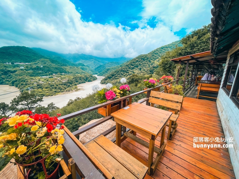 桃園【森鄰水岸景觀咖啡館】怎麼去我教你，菜單與環境分享