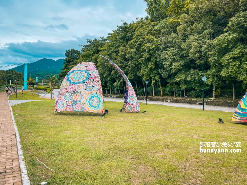 嘉義【竹崎親水公園】超狂兒童戲水區攻略，玩水景點必推這裡