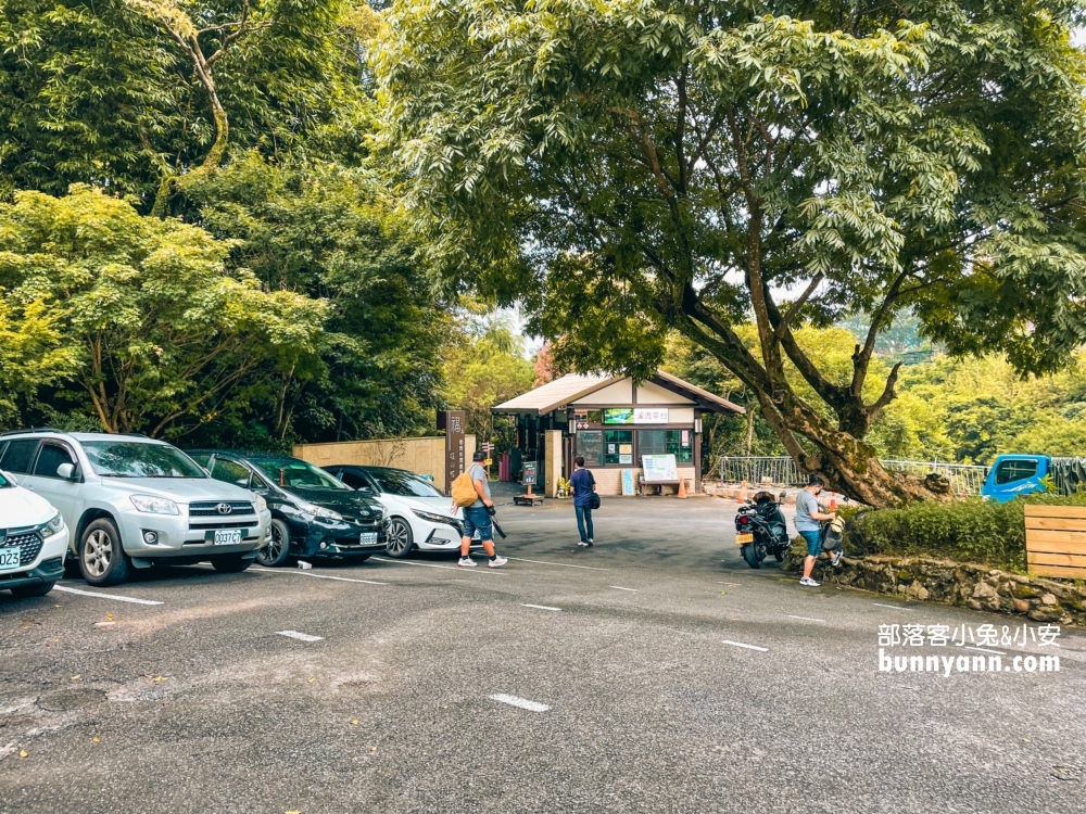 陽明山【福田園休閒農場】爽吃桶仔雞和私房玩水地點