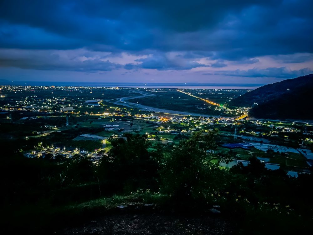 台東天馬星空景觀咖啡，台東晚上約會好去處(菜單)