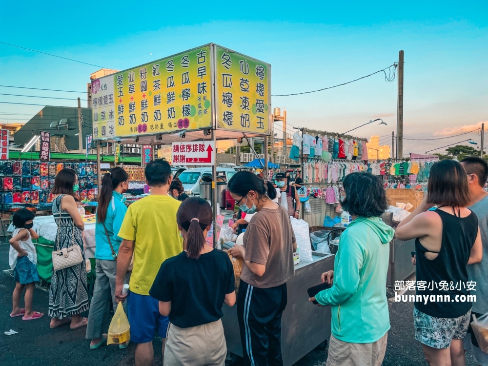 2024路竹夜市美食推薦，必吃臭豆腐和章魚燒丸子