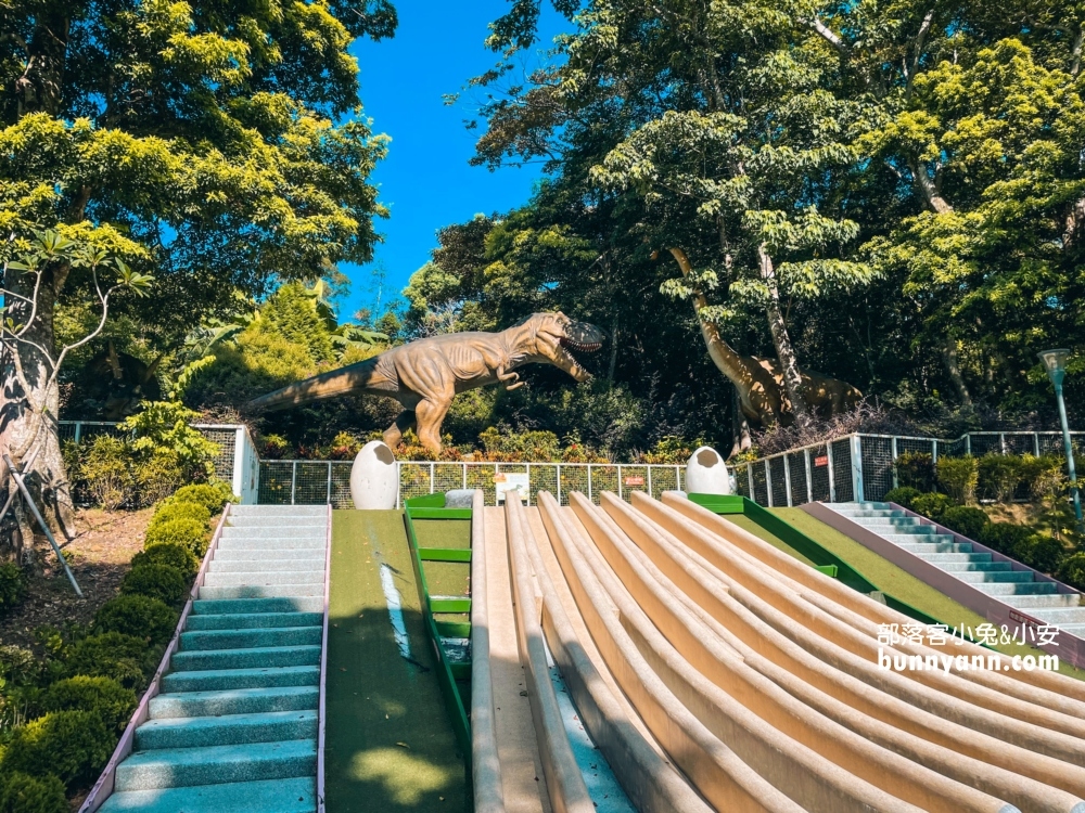 南庄【蘇維拉莊園】全新紅色列車與露營車，夢幻樹屋住一晚