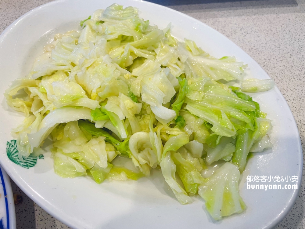 新北萬里酒莊美食餐廳，來吃道地土雞與美味雞湯