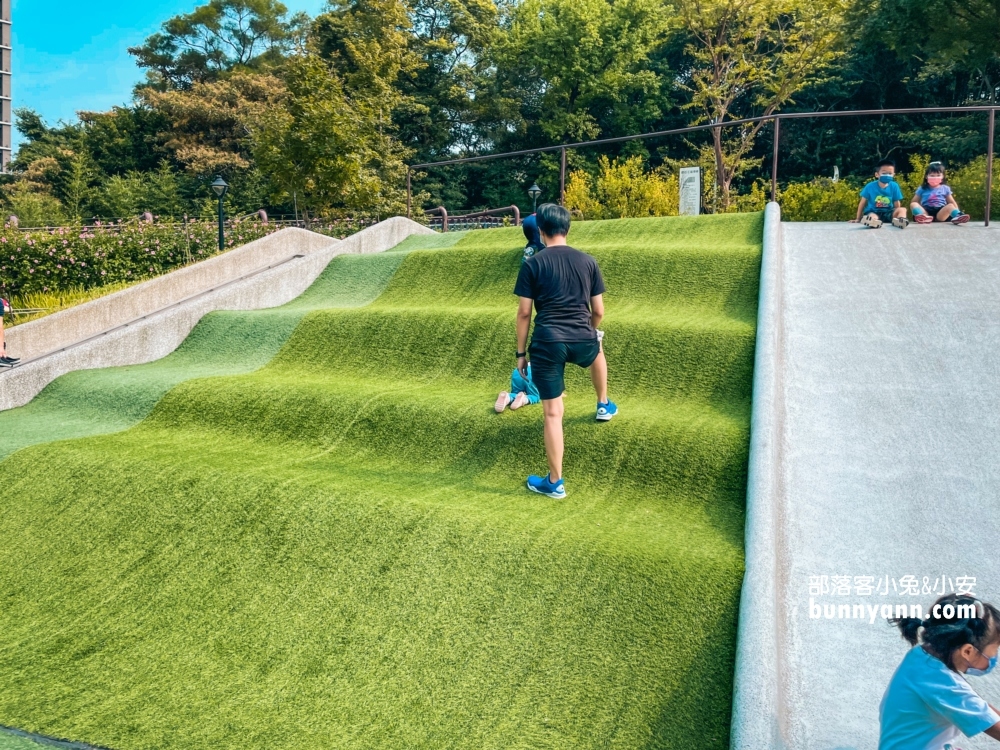 桃園「大有梯田生態公園」極限體能王關卡，環境、交通、停車資訊全攻略。