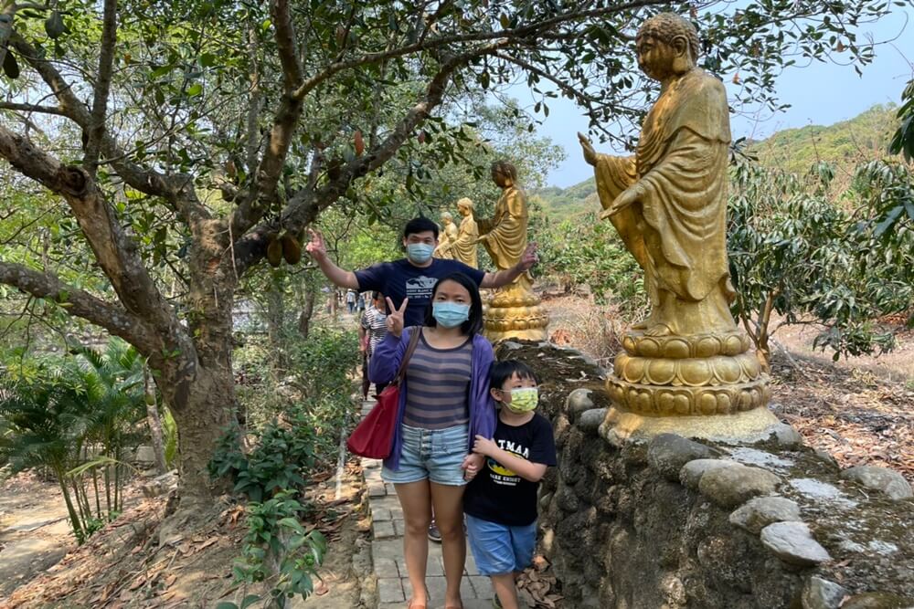 《楠西萬佛寺》台南版吳哥窟，超誇張鐘乳石洞預約參觀方法。
