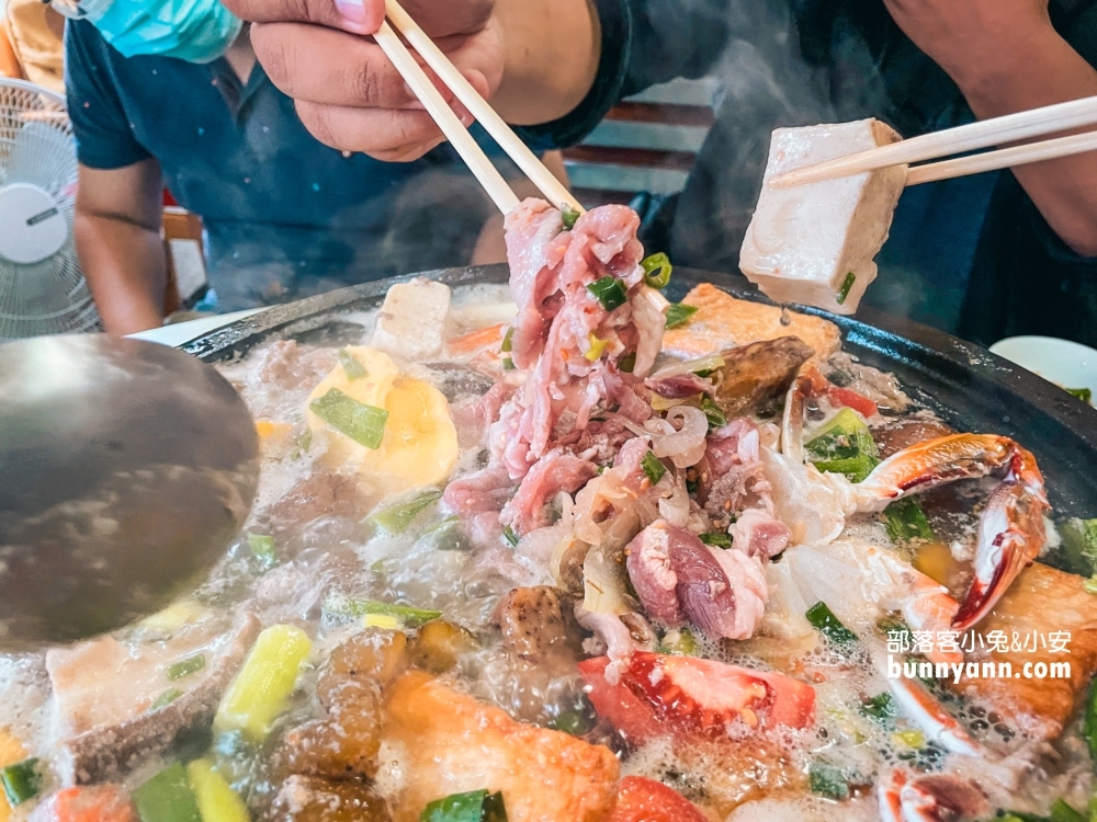 桃園火鍋店「韓鄉石頭火鍋」，一年只開八個月的火鍋店。