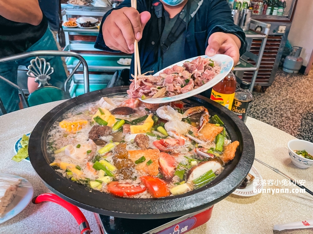 桃園火鍋店「韓鄉石頭火鍋」，一年只開八個月的火鍋店。