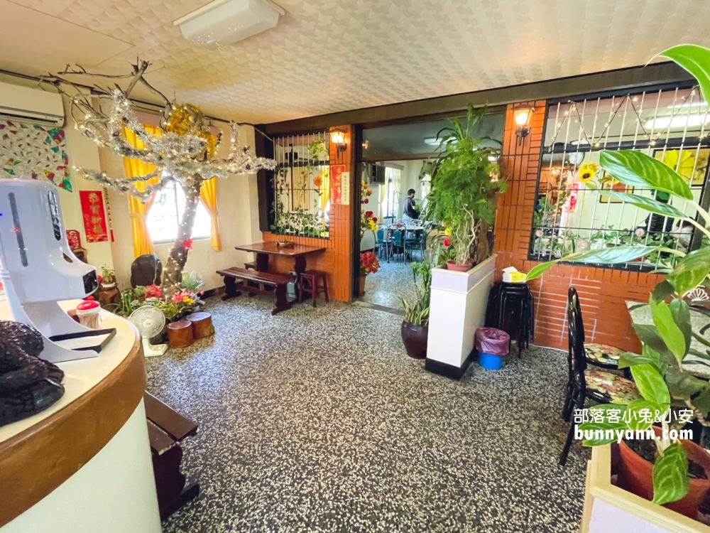 桃園火鍋店「韓鄉石頭火鍋」，一年只開八個月的火鍋店。