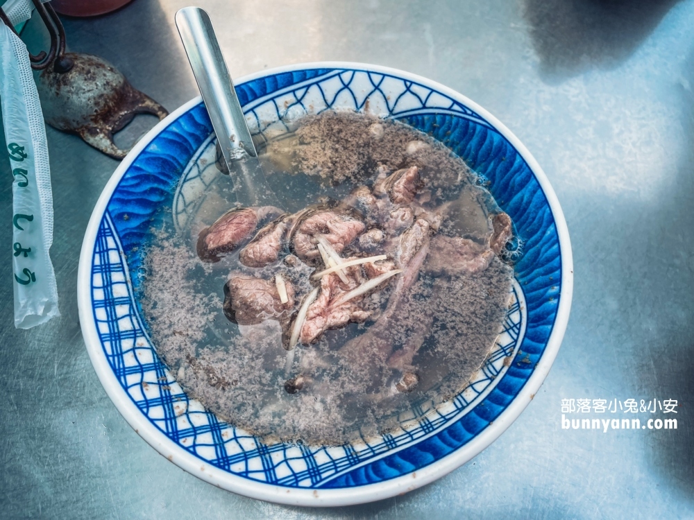 【輝煌牛肉湯】牛肉湯只要60元超讚，北港朝天宮美食推薦