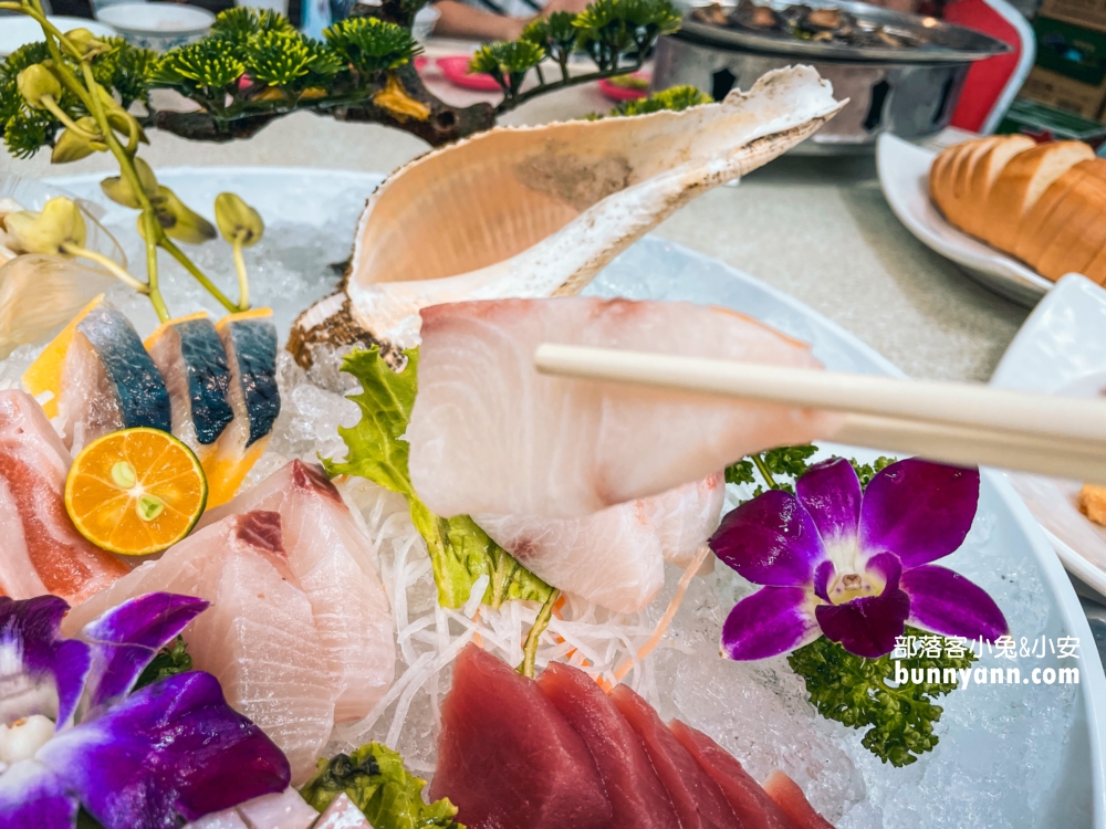 野柳望海亭海鮮餐廳｜位在漁港的大碗滿意餐廳，龍蝦螃蟹都不錯吃