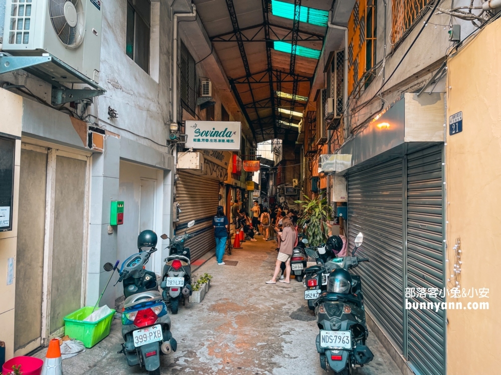 東海何媽媽冰店｜台中水果冰霸主，草莓冰芒果冰大份量