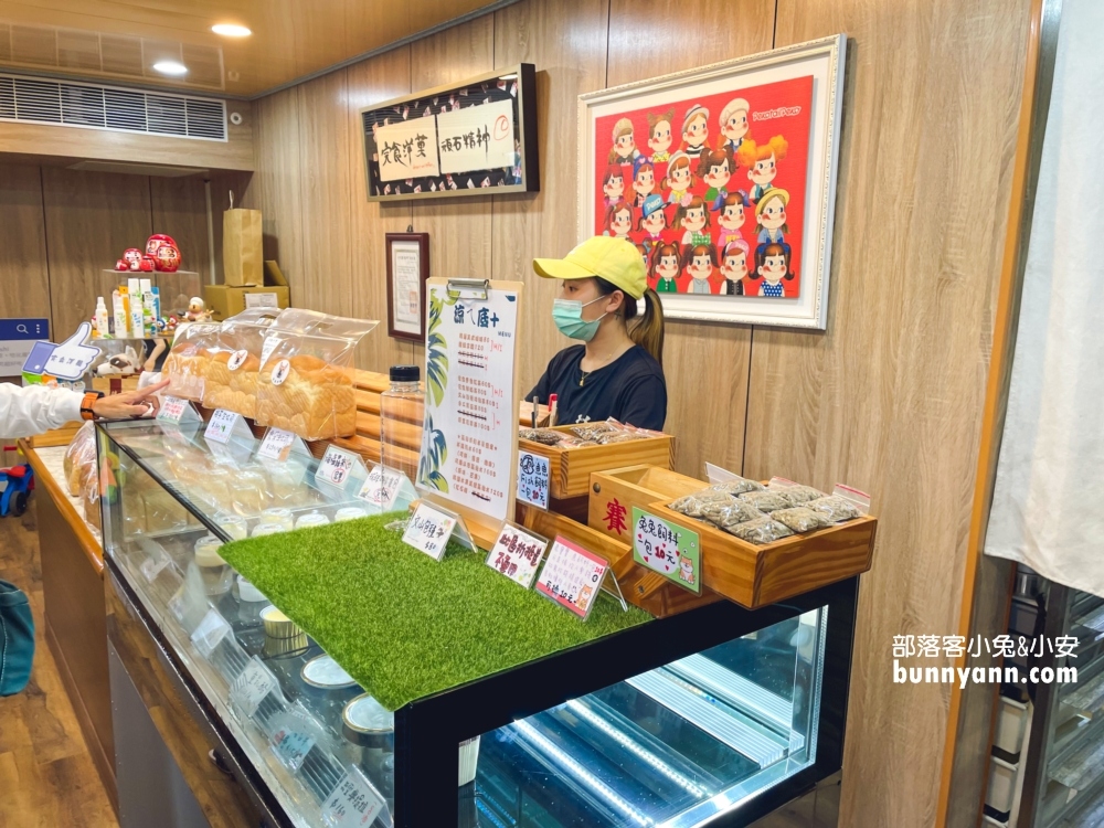 隆泉休閒農場｜暢遊親子戲水池和餵動物，露營區很豪華