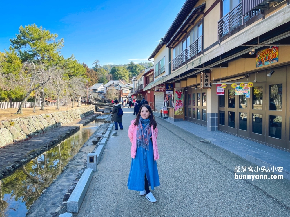 2024日本【嚴島神社】漂浮海上紅色鳥居，島上好多小鹿散步。