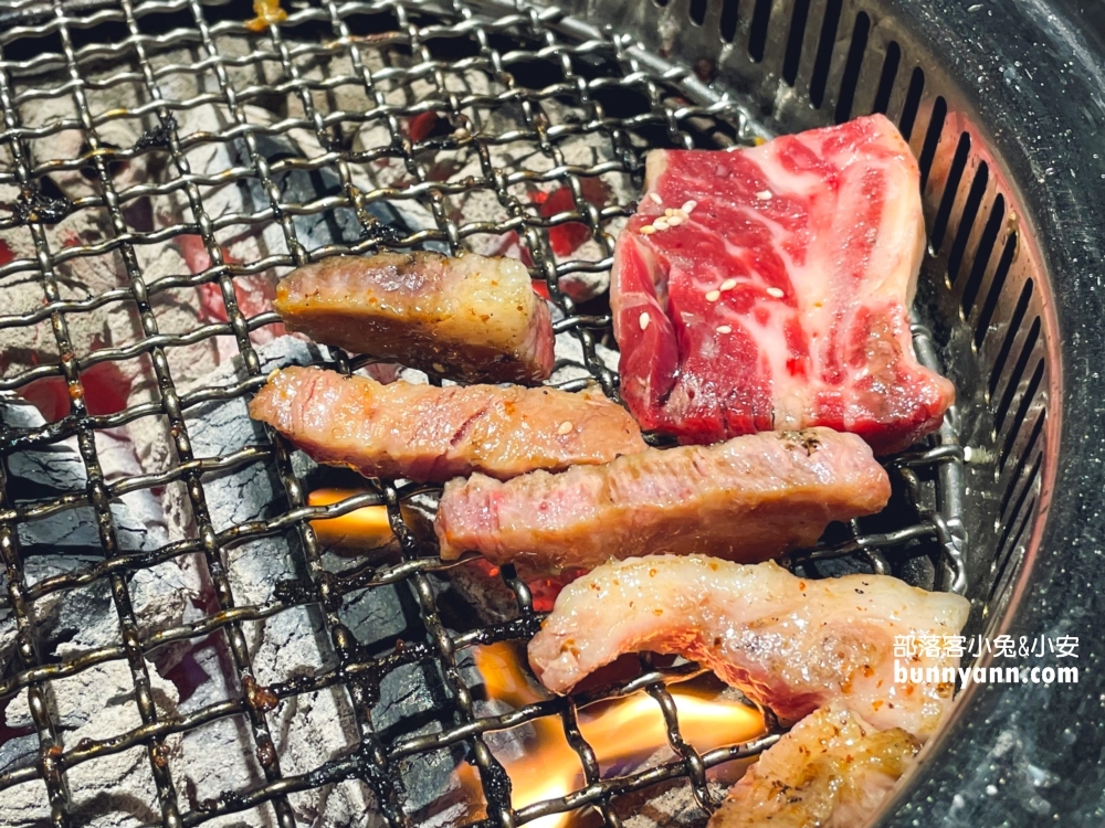 羊角炭火燒肉