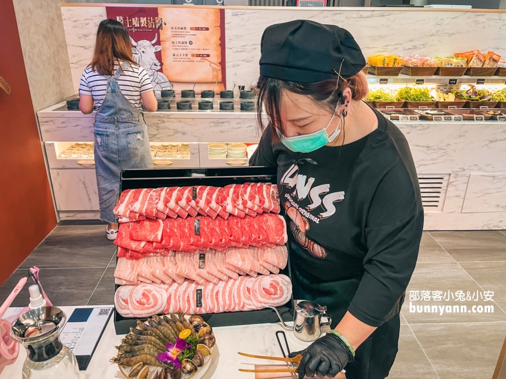 【嗑肉石鍋春日路店】桃園火鍋自助吧吃到飽餐廳，價位與肉質分享!!