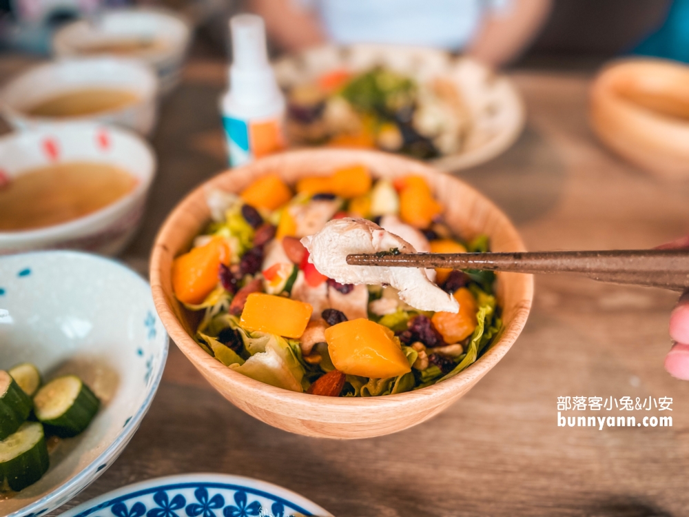 宜蘭美食餐廳「蘭波LanPO」介紹，在超美玻璃屋喝咖啡約會