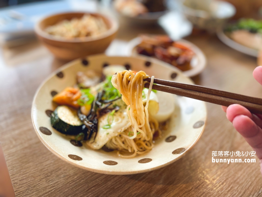 宜蘭美食餐廳「蘭波LanPO」介紹，在超美玻璃屋喝咖啡約會