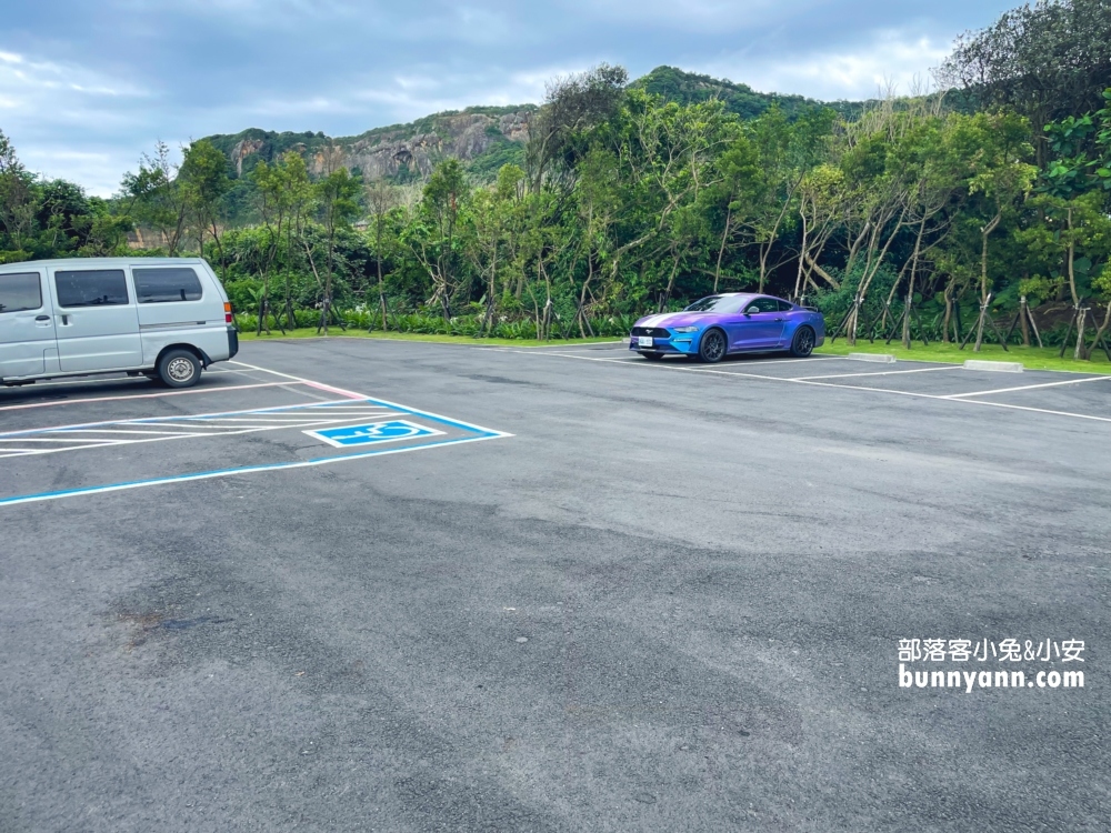 北海岸美食「山海芳園景觀咖啡廳」看海秘境與礁岩海岸