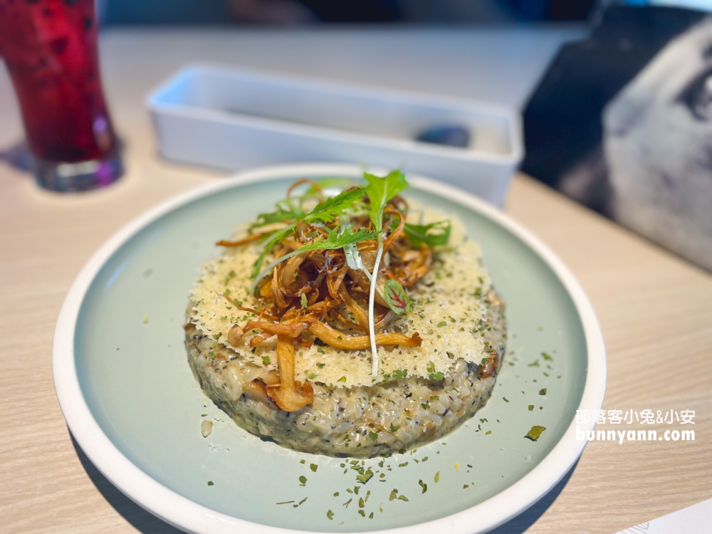 桃園龍潭夜景咖啡推薦「貓禾咖啡」食物好吃無雷