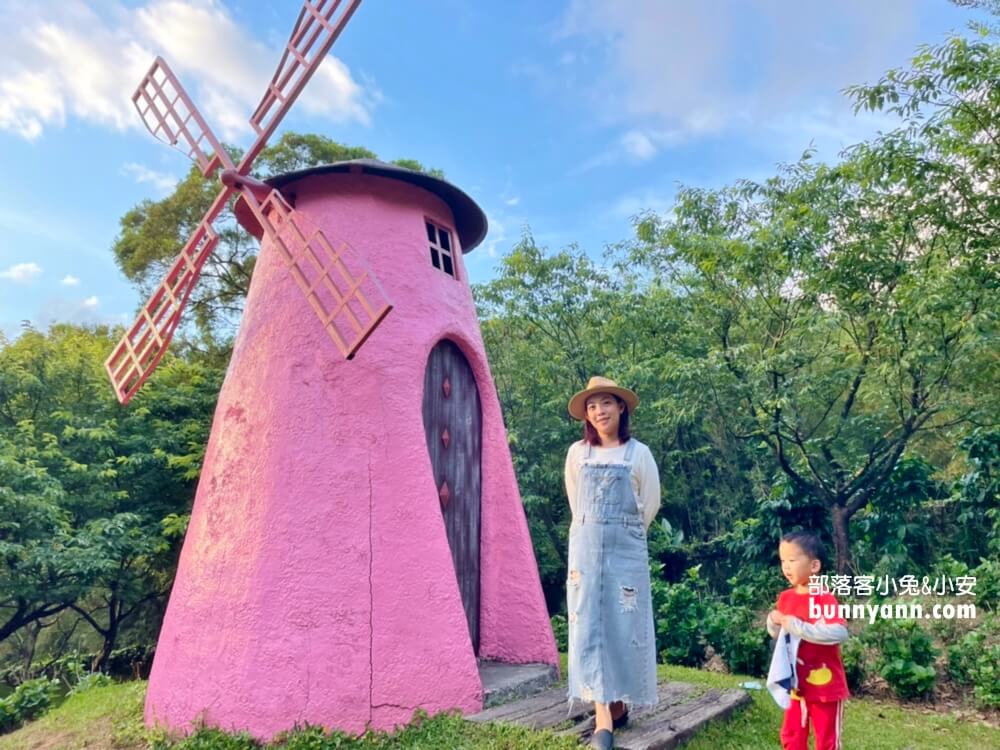 台北【真愛桃花源庭園餐廳】唯美歌德式教堂，烏克蘭愛情隧道(門票)