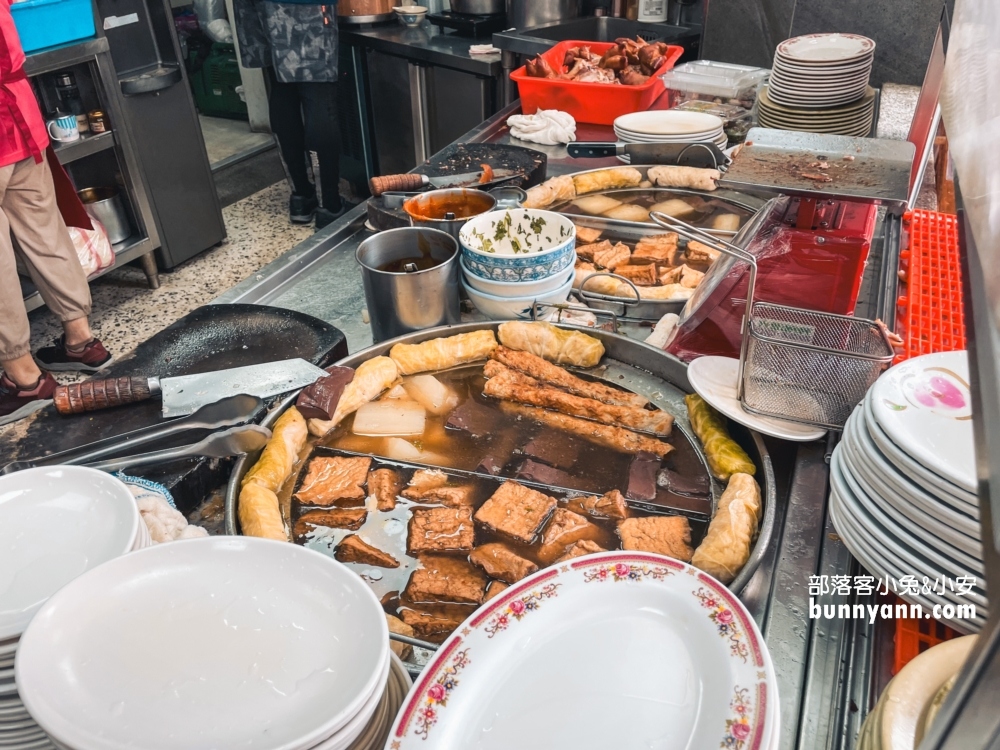 《金龍肉焿》中船路美食！豬腳肉也太好吃了點，在地經營超過40年老字號肉焿店