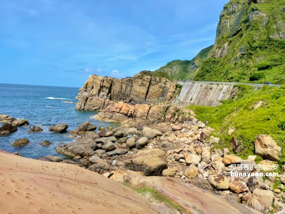 新北海岸景色【南雅奇岩】冰淇淋岩石，湛藍大海讓人拋開煩惱