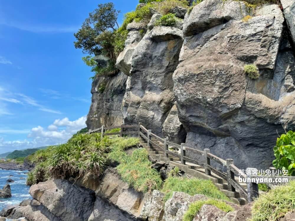 宜蘭景點》北關海潮公園，一線天秘境，美麗海岸步道，礁岩海景私房秘境