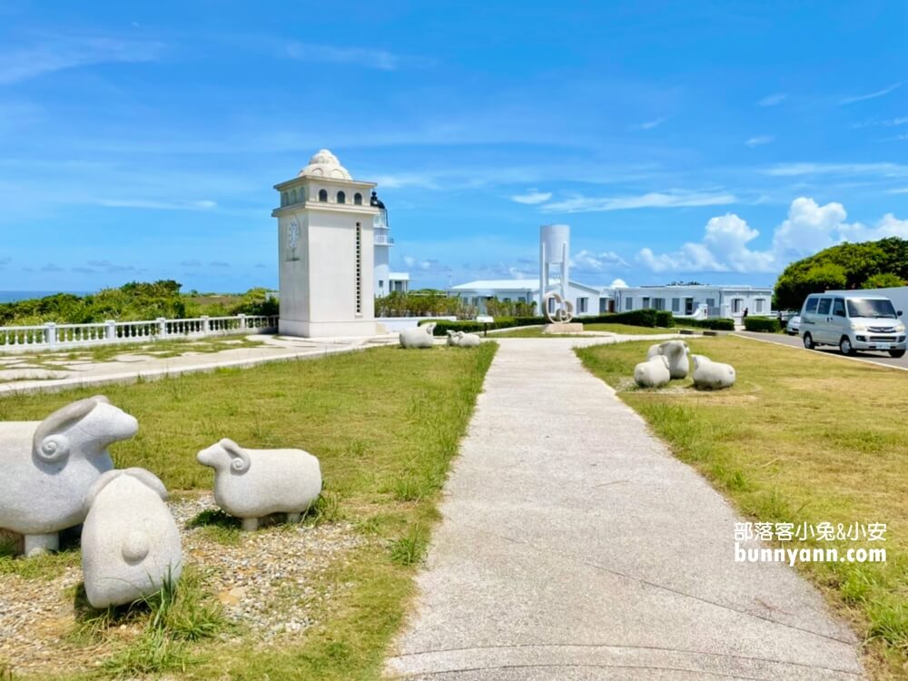 新北景點》三貂角燈塔，浪漫地中海風情，眺望湛藍太平洋海景